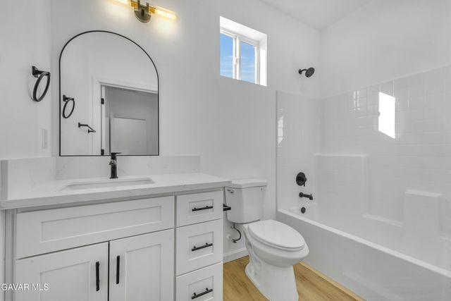 8837 Holly Avenue, California City, CA 93505