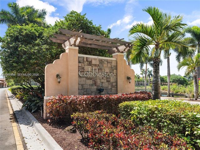 1045 SW 147th Ave 5609, Pembroke Pines, FL 33027