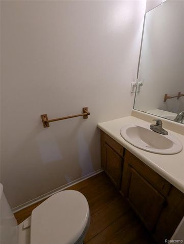 41350 Southwind Drive, Canton, MI 48188