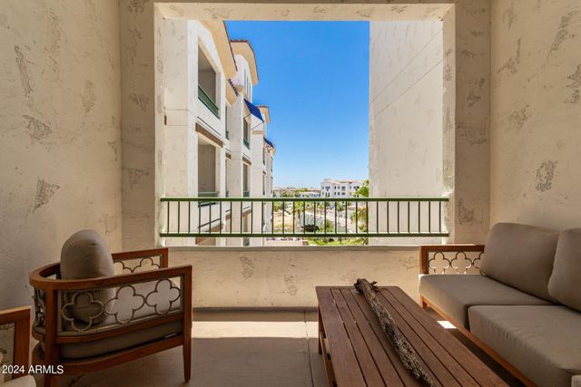 2511 W QUEEN CREEK Road 374, Chandler, AZ 85248