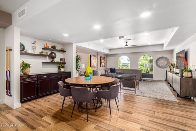 2511 W QUEEN CREEK Road 374, Chandler, AZ 85248