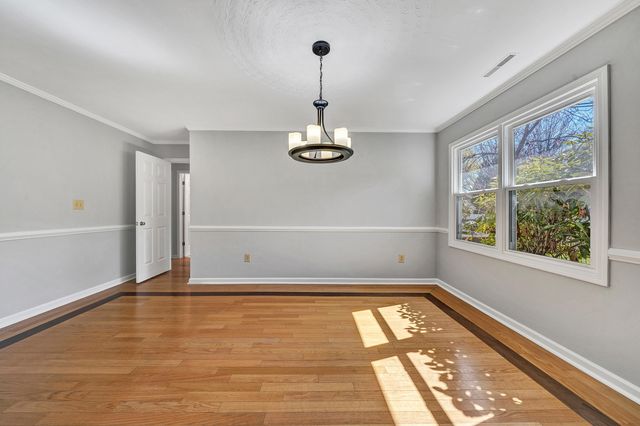 1660 Kingsmill DR, Salem, VA 24153