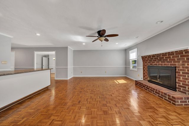 1660 Kingsmill DR, Salem, VA 24153