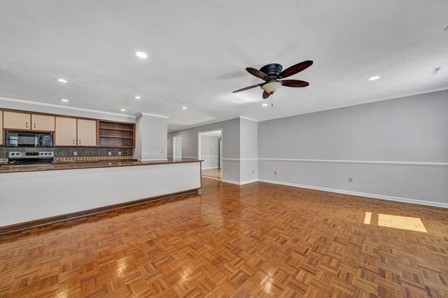 1660 Kingsmill DR, Salem, VA 24153