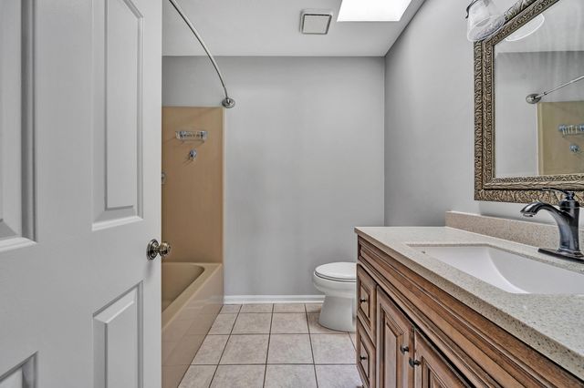 1660 Kingsmill DR, Salem, VA 24153