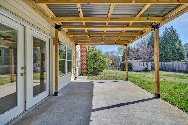 1660 Kingsmill DR, Salem, VA 24153