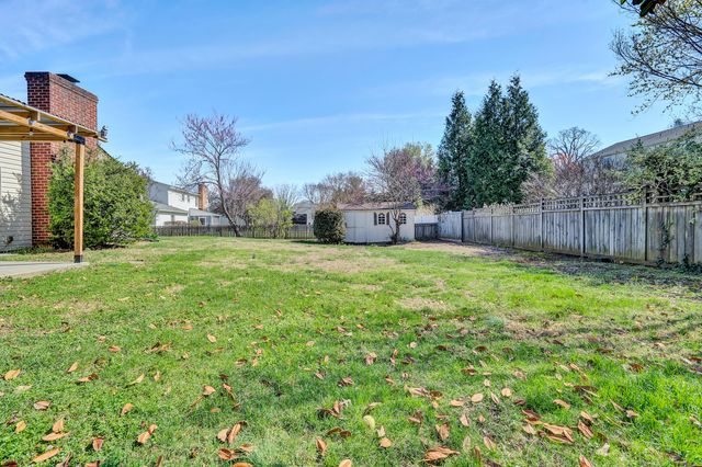 1660 Kingsmill DR, Salem, VA 24153