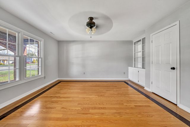 1660 Kingsmill DR, Salem, VA 24153