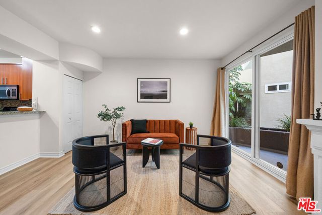 620 S Gramercy Place 103, Los Angeles, CA 90005