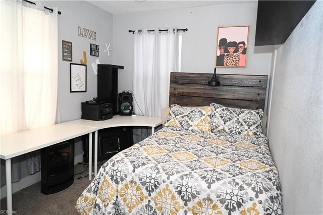 2100 Elm AVE, Portsmouth, VA 23704