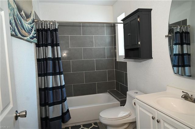 2100 Elm AVE, Portsmouth, VA 23704