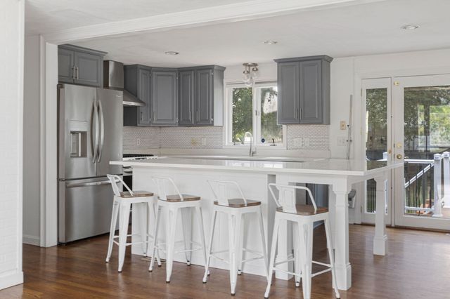 306 Chestnut St, Randolph, MA 02368