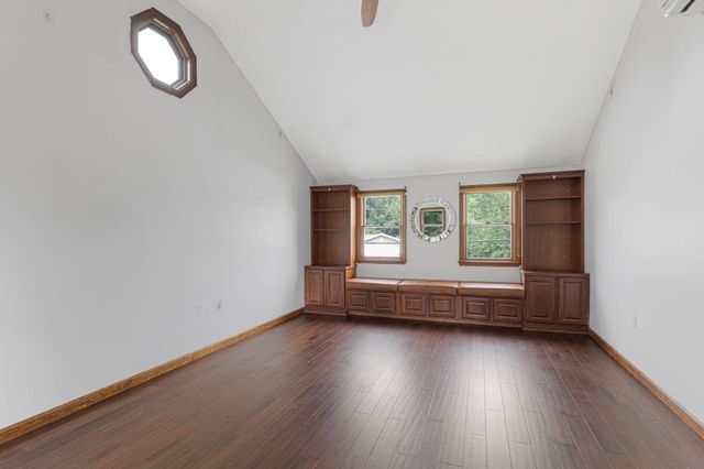 306 Chestnut St, Randolph, MA 02368