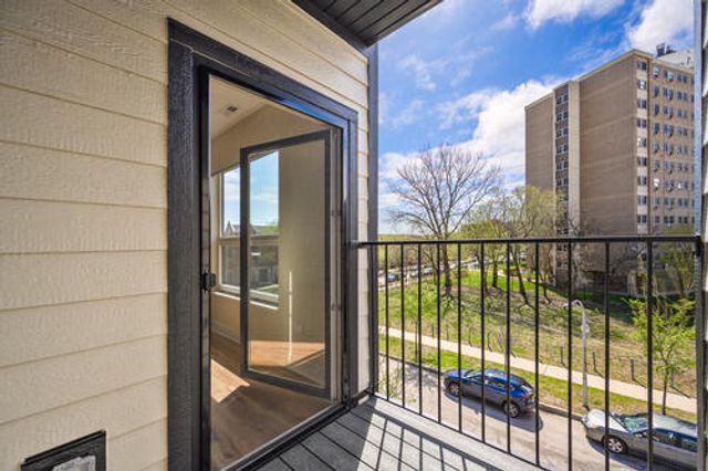 3992 S Lake Park Avenue 3S, Chicago, IL 60653