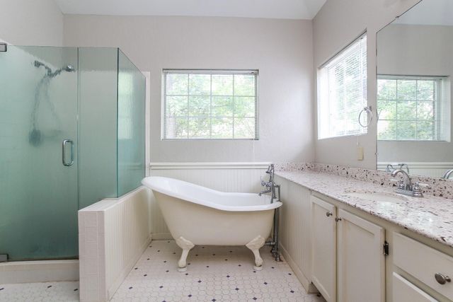 4434 Echo Falls Drive, Kingwood, TX 77345