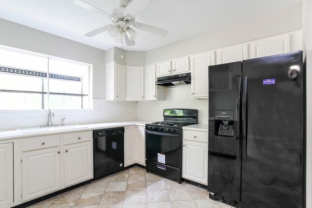 4434 Echo Falls Drive, Kingwood, TX 77345