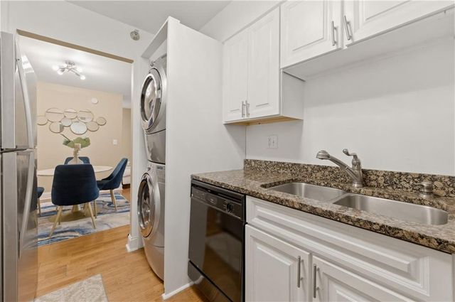 2479 Peachtree Road NE 503, Atlanta, GA 30305