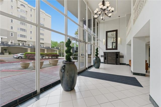 2479 Peachtree Road NE 503, Atlanta, GA 30305