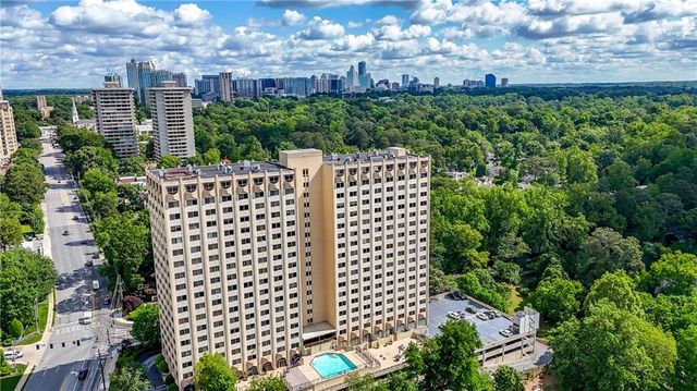 2479 Peachtree Road NE 503, Atlanta, GA 30305