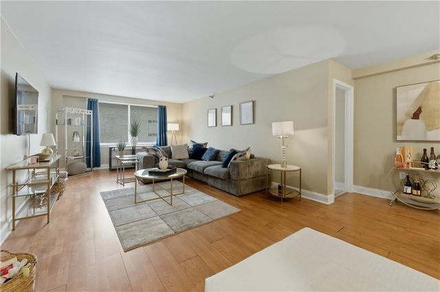 2479 Peachtree Road NE 503, Atlanta, GA 30305