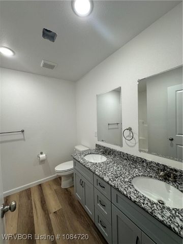 610 N Oak Street, Hackett, AR 72937