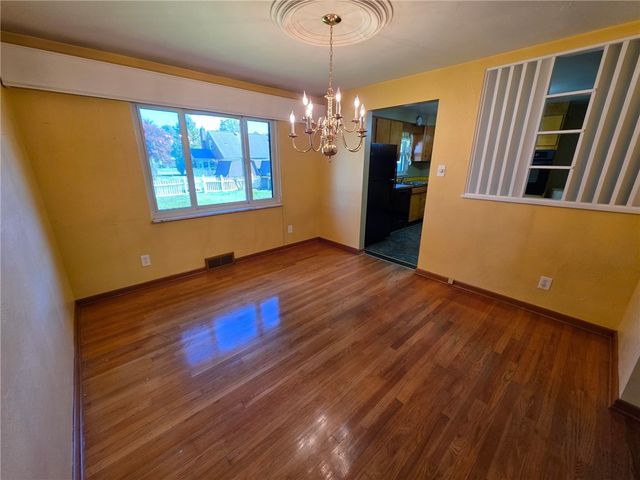 1109 Bank Street, Bridgeville, PA 15017