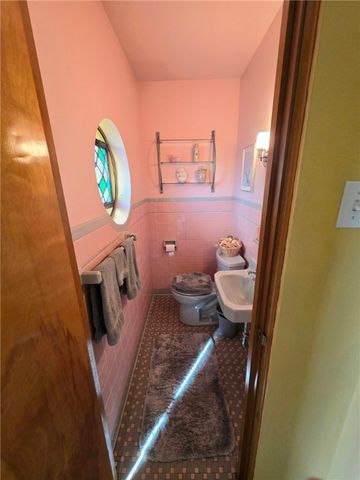 1109 Bank Street, Bridgeville, PA 15017