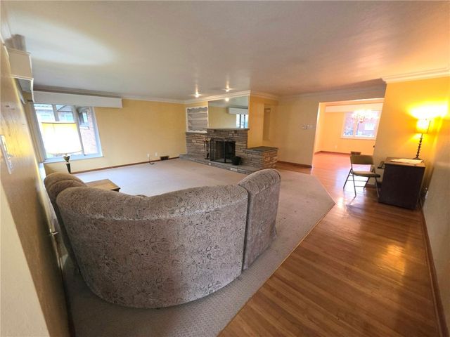 1109 Bank Street, Bridgeville, PA 15017