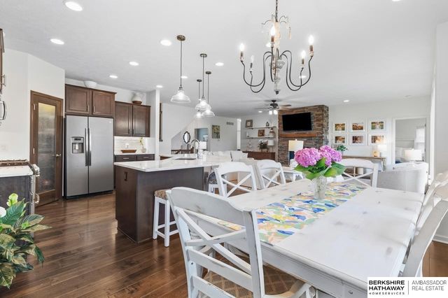 4702 N 208th Street, Elkhorn, NE 68022