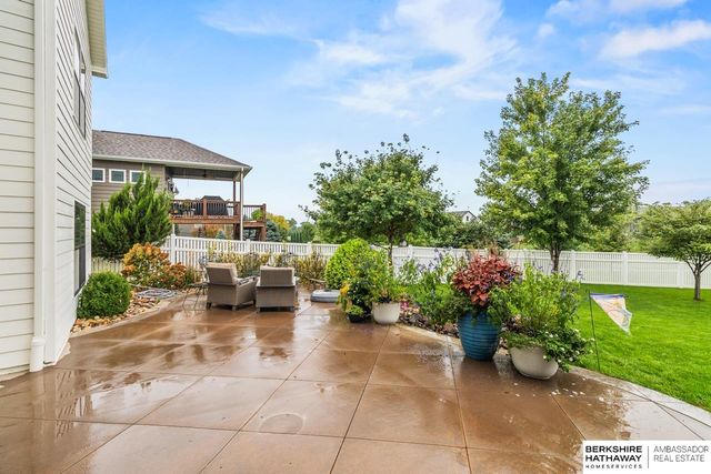 4702 N 208th Street, Elkhorn, NE 68022