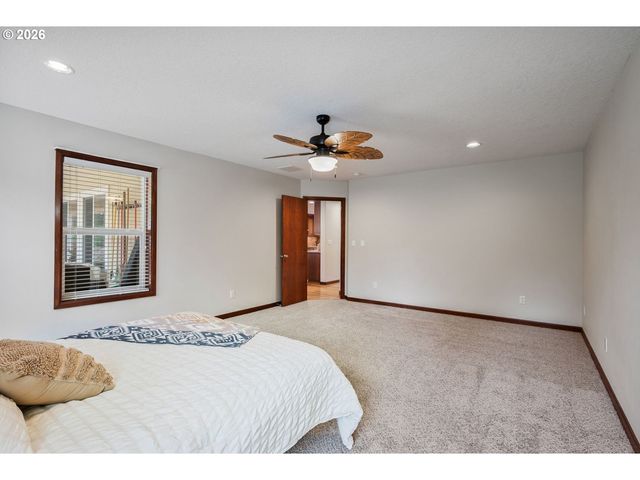 13905 Ne 326TH St, Battle Ground, WA 98604