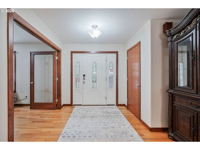 13905 Ne 326TH St, Battle Ground, WA 98604