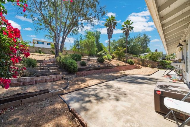 464 E Kalmia, Fallbrook, CA 92028