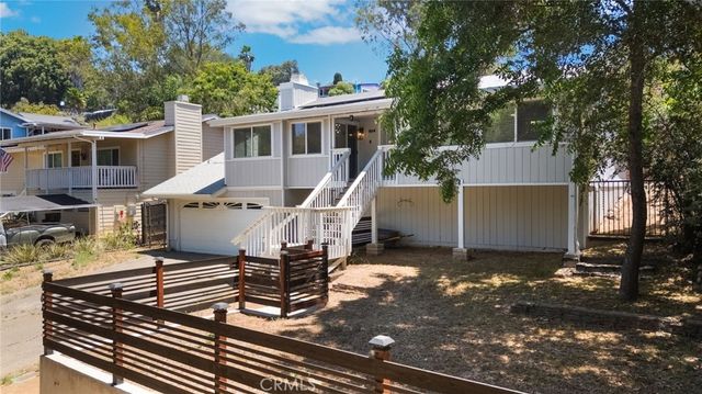 464 E Kalmia, Fallbrook, CA 92028