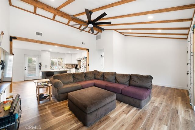 464 E Kalmia, Fallbrook, CA 92028
