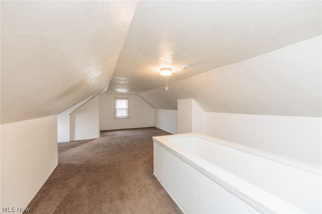 14906 Kingsford Avenue, Cleveland, OH 44128