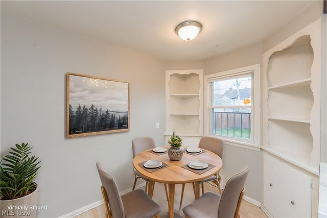 14906 Kingsford Avenue, Cleveland, OH 44128