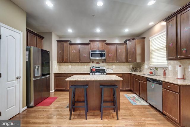 7125 WILLIAMS GRV, Glen Burnie, MD 21060