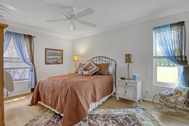 11890 Donlin Drive, Wellington, FL 33414