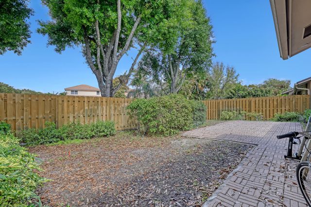 11890 Donlin Drive, Wellington, FL 33414