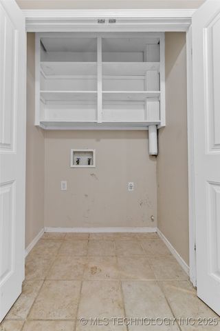 332 Brookline, Bartlesville, OK 74006