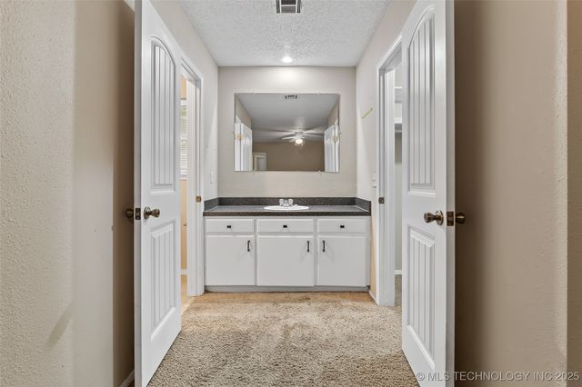 332 Brookline, Bartlesville, OK 74006