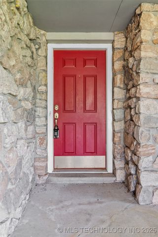 332 Brookline, Bartlesville, OK 74006