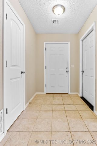 332 Brookline, Bartlesville, OK 74006