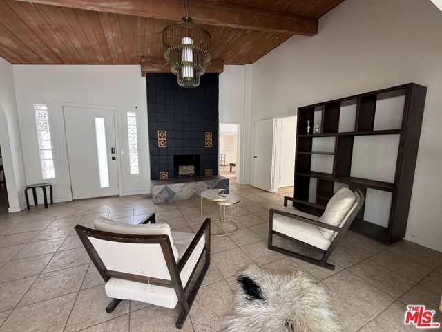 2341 N Duane Road, Palm Springs, CA 92262