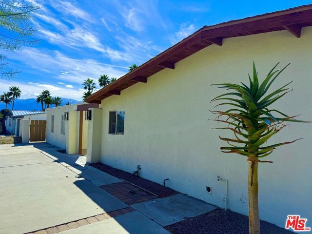 2341 N Duane Road, Palm Springs, CA 92262