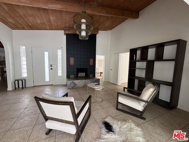 2341 N Duane Road, Palm Springs, CA 92262