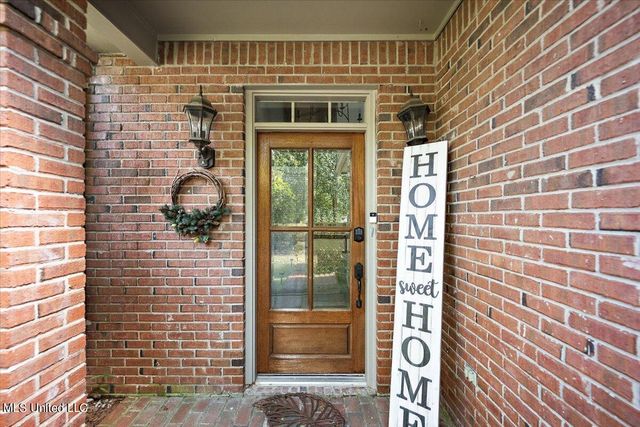 512 Dixton Drive, Brandon, MS 39047