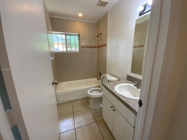 3342 NW 9th Avenue 3344, Miami, FL 33127
