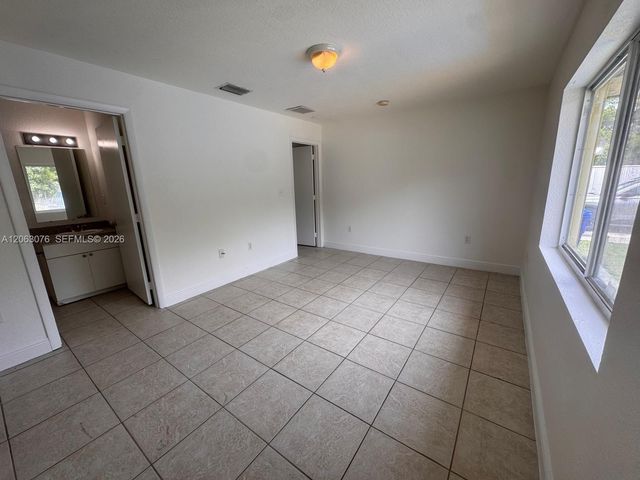 3342 NW 9th Avenue 3344, Miami, FL 33127